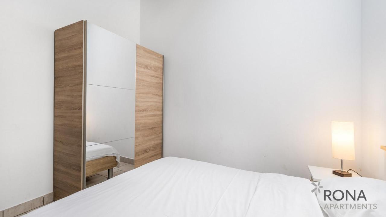 Rona Holiday Home Ana โปเรช ภายนอก รูปภาพ